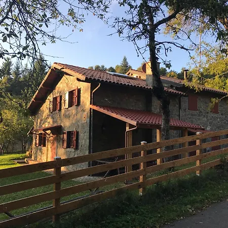 Holiday House Casini Di Corte Corfino Exterior photo